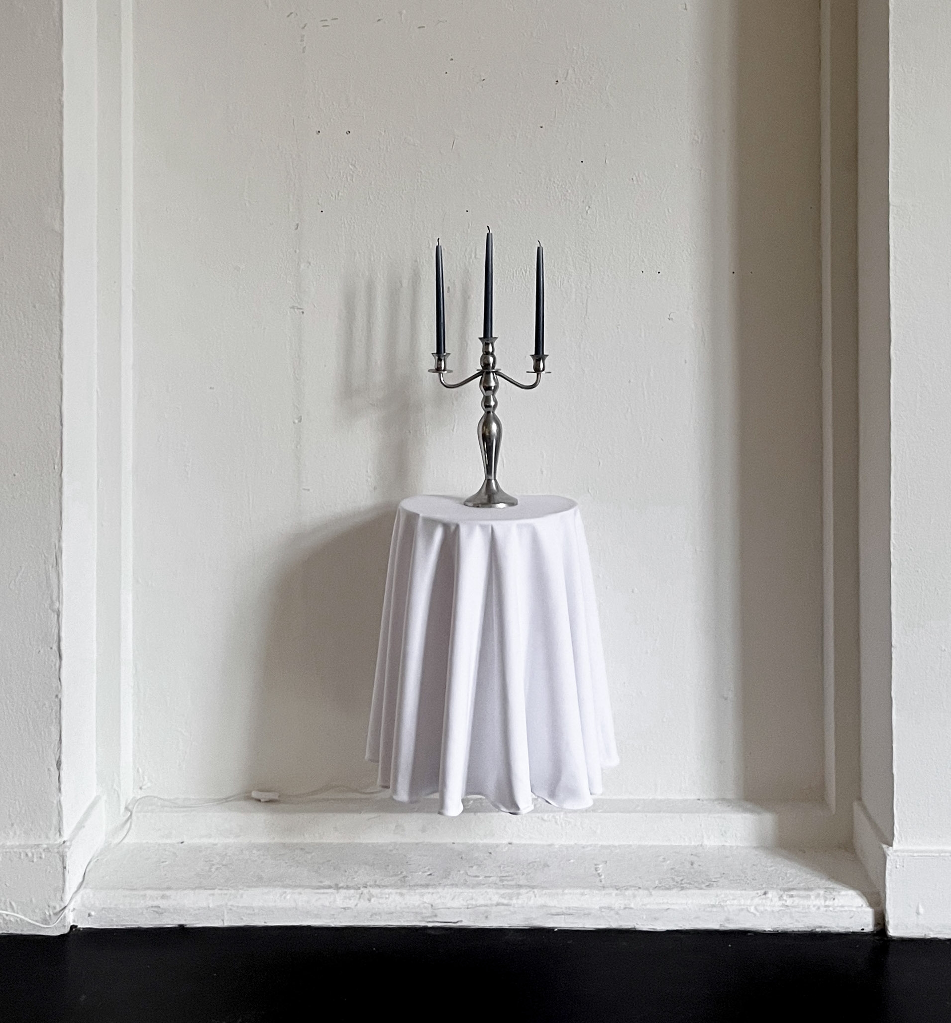 YIYI SIDE TABLE {2025} image